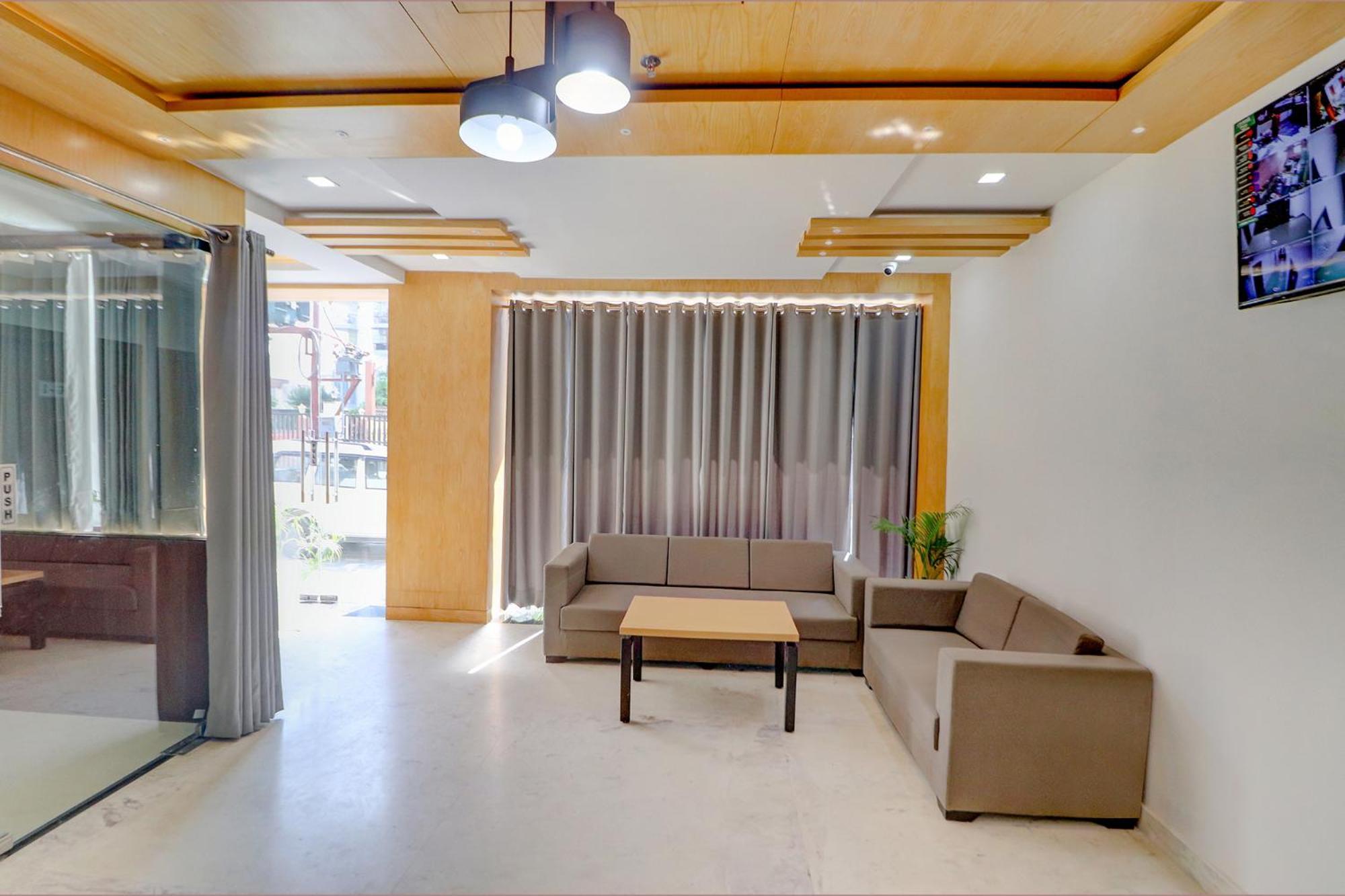ורנאסי Fabhotel Premium Kashi מראה חיצוני תמונה